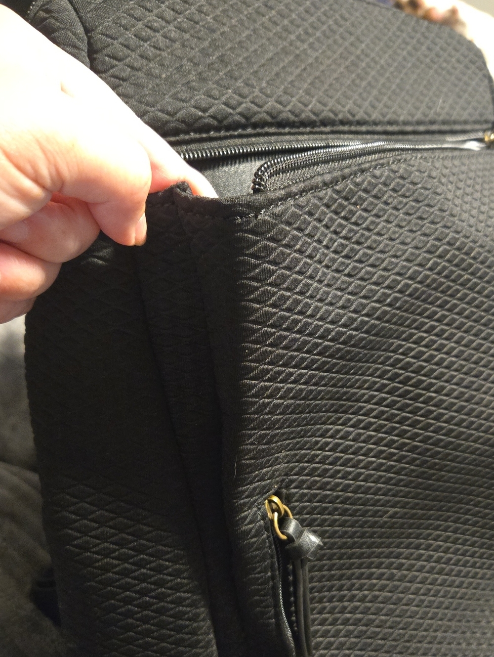 The Sak-"Olvera City" Backpack in Black Diamond Neoprene-One Size - Picture 7 of 16